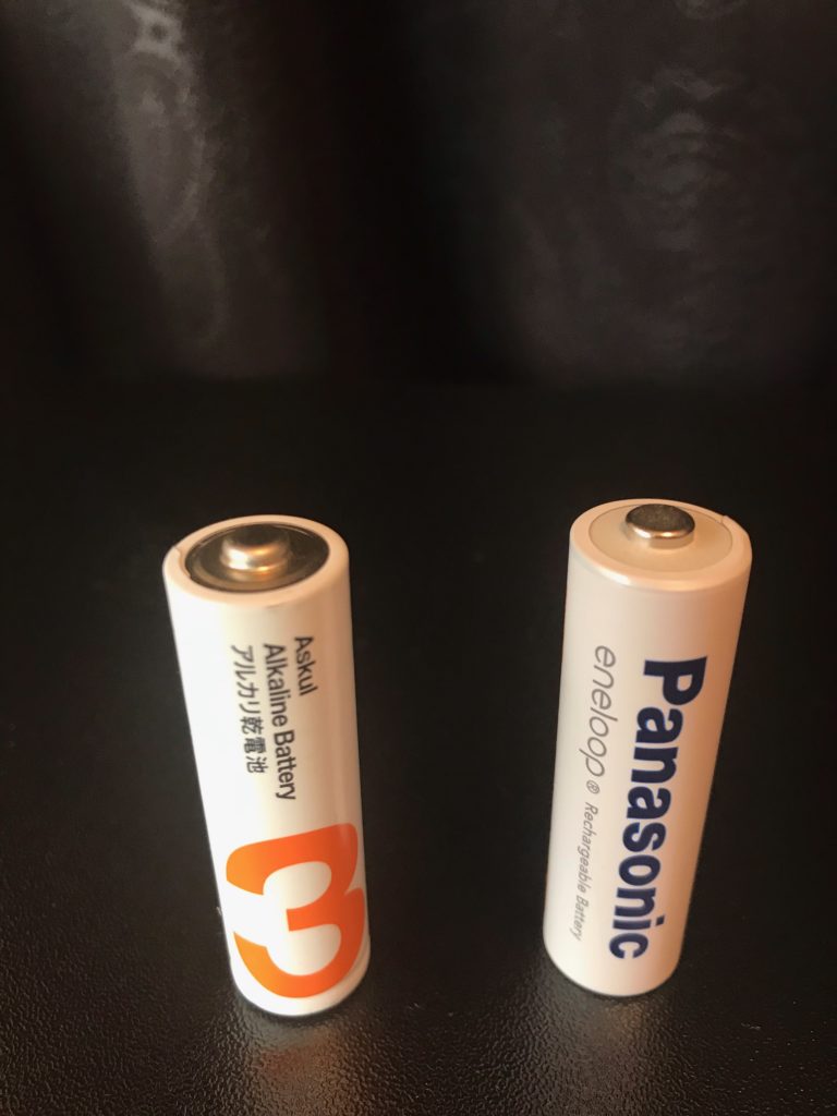 乾電池と充電池２